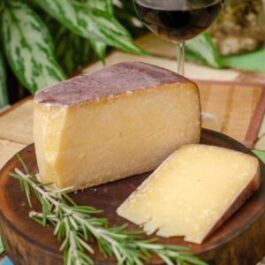 CASTELLANZA DRUNKEN CHEESE “UBRIACONE”
